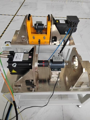 SSCG4-3000/10000 10000 RPM Keakuratan Tinggi 0,2% FS Sistem Bangku Uji Dinamometer Listrik Untuk Uji Kinerja Motor EV
